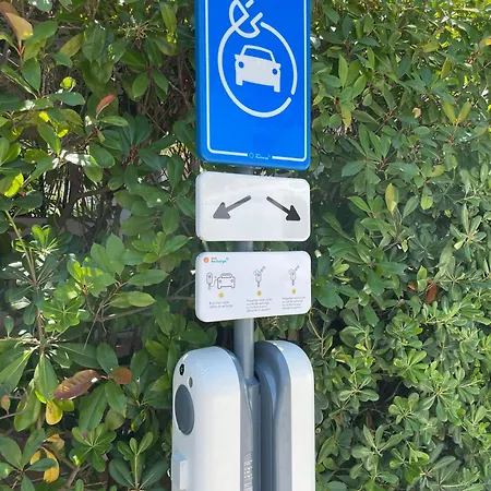 Reves Du Sud A Pied Et Tropez V Daire *